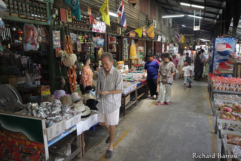  Klong Suan 100 Years Market